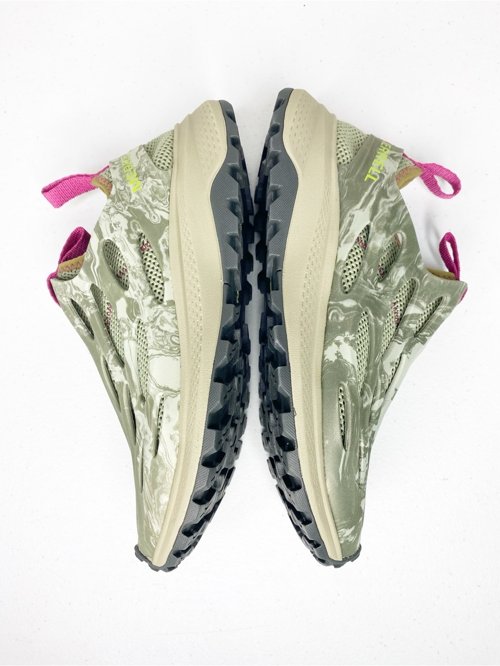Merrell Hydro Runner Water Trail Running Shoe in Lichen Olive Green Camo 7.5 - Picture 8 of 10